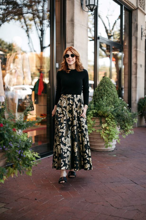 woman wearing ONE FABULOUS SKIRT with black top 