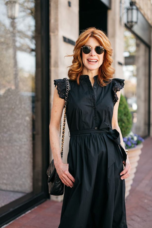 woman wearing AFFORDABLE BLACK DRESS FOR SPRING 