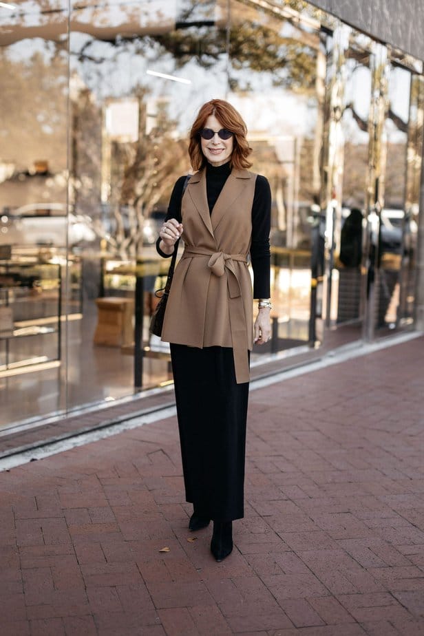 ONE DRESS TWO WAYS + 20 PRESIDENT’S DAY SALES TO SHOP