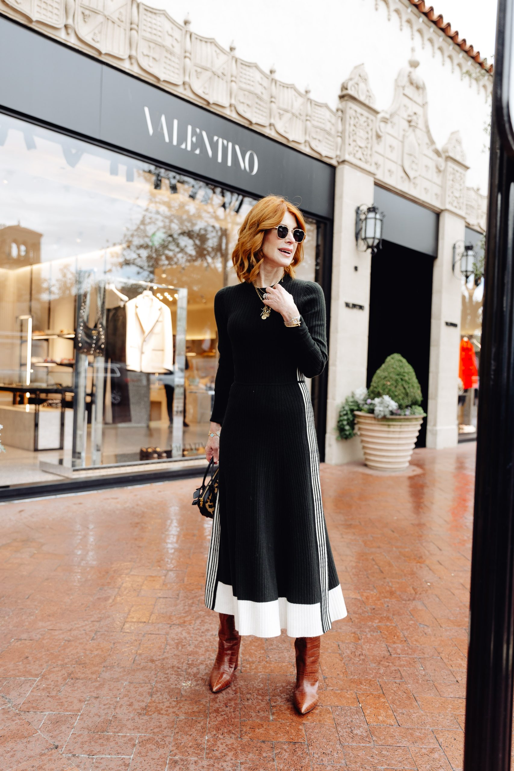 THE SWEATER DRESS I REACH FOR WHEN I DON’T KNOW WHAT TO WEAR