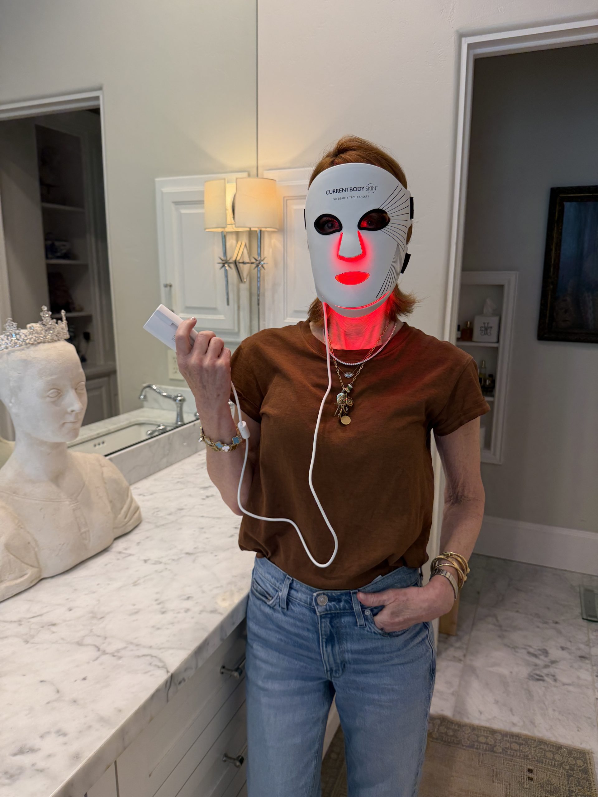 REVISITING THE CURRENTBODY SERIES 2 LED MASK: WHY CONSISTANCY MATTERS